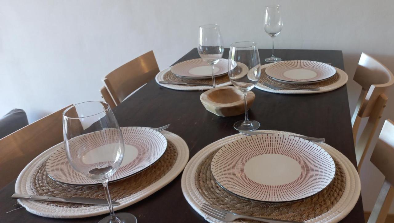 Loft Climatise "La Pinede", 50 M2, Tres Calme, 5 Mn A Pied Des Plages, Lit King Size La Seyne-sur-Mer Eksteriør billede